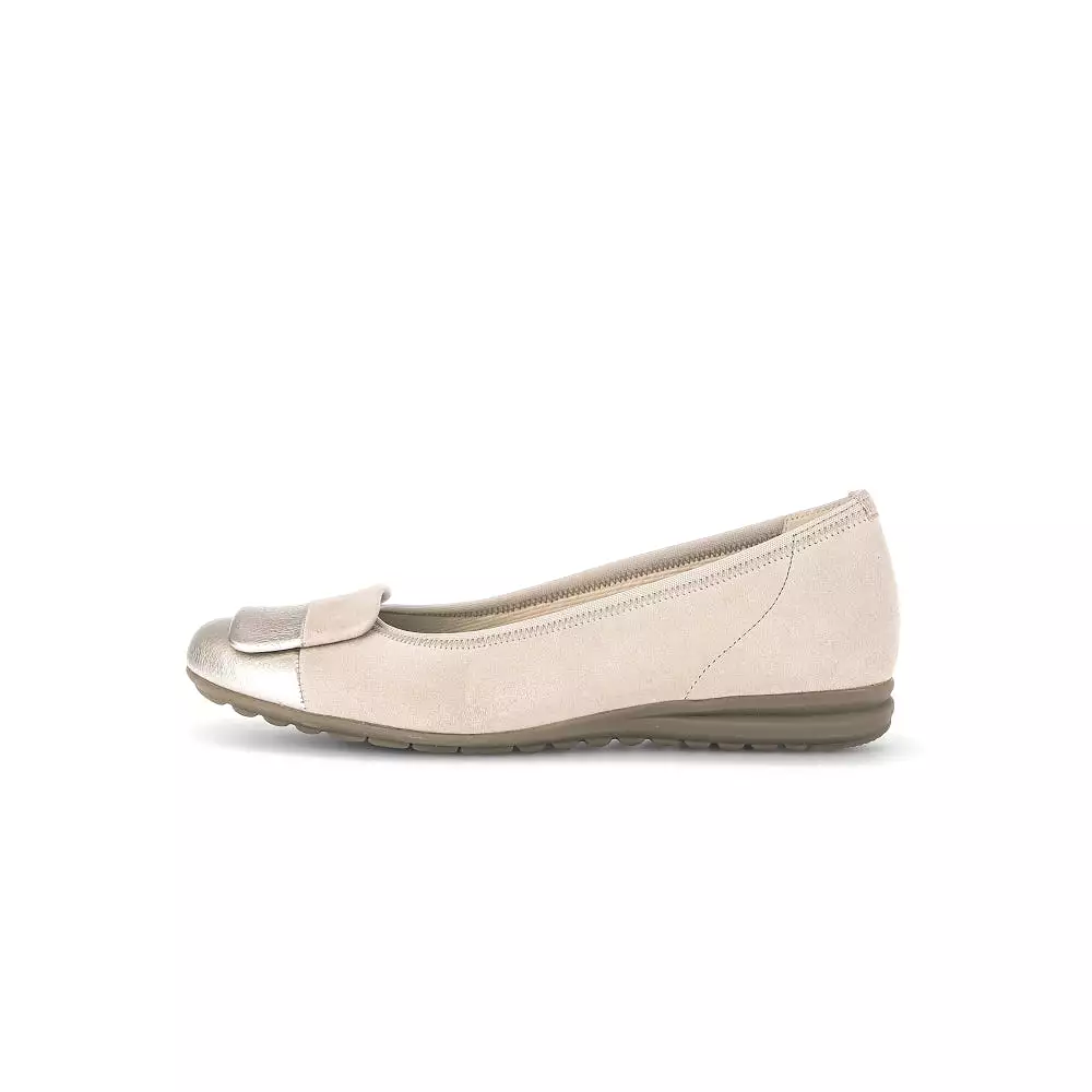 Gabor Women's 22.624.33 Ballet Flat - Oak/Pewter