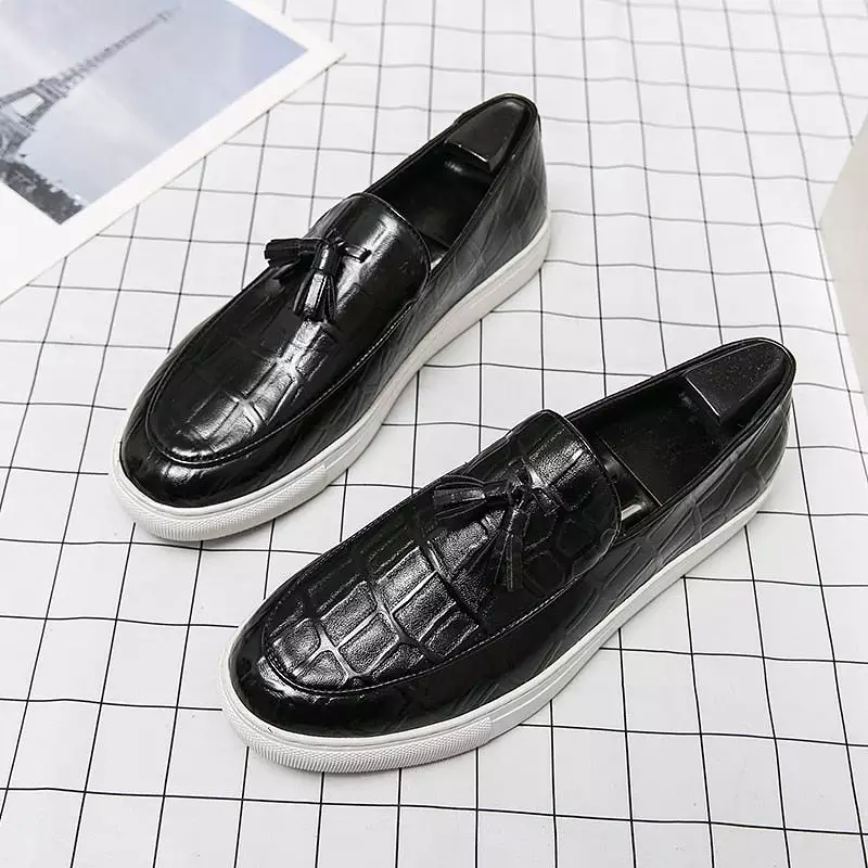 Italy Men Casual Shoes Summer Leather Loafers Office Shoes For Men Driving Moccasins Comfortable Slip on Party Fashion Shoes Men