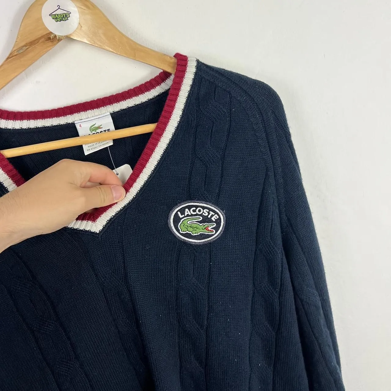 Lacoste v neck sweater xl