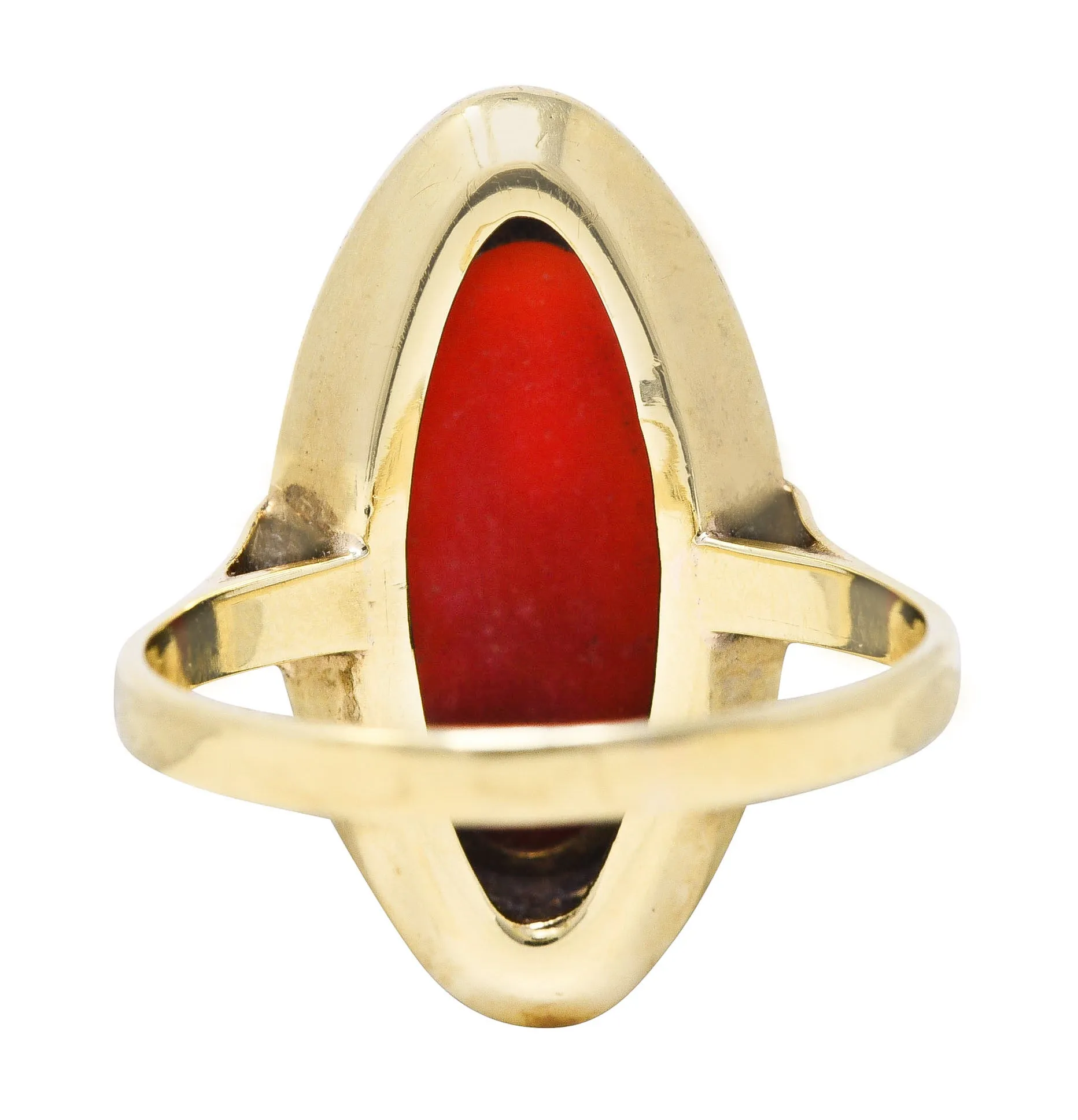 Retro Coral Cabochon 8 Karat Yellow Gold Gemstone Ring