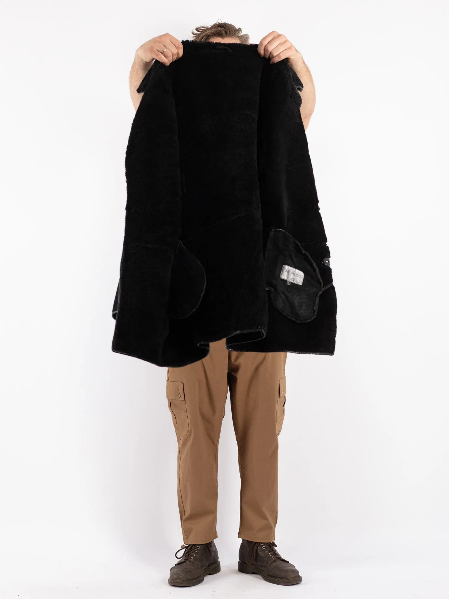 Vintage 90's Men Sheepskin Coat in Black