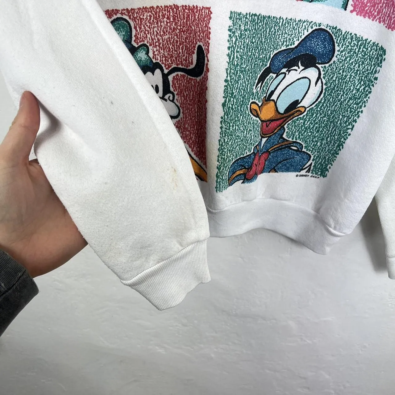 Vintage Disney sweater medium