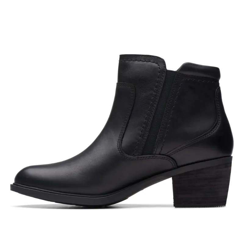 Women’s Clarks Waterproof Neva Zip Ankle Boot- Black