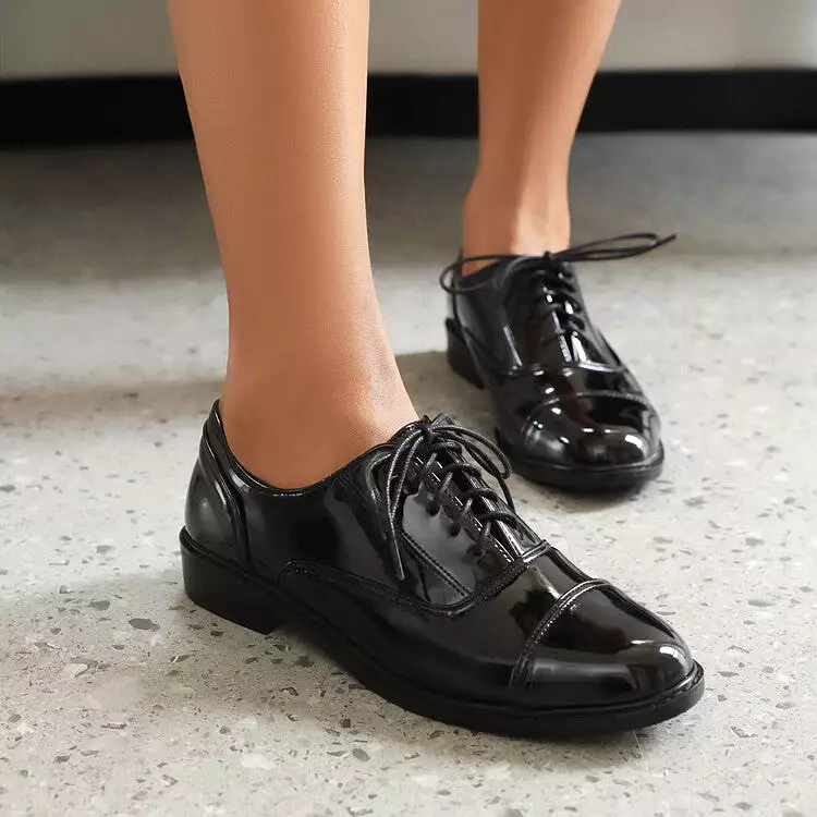 Women's Glossy Round Toe Lace-Up Flat Oxford Shoes